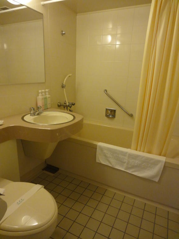 Hiroshima International Youth House Jms Aster Plaza Quarto foto